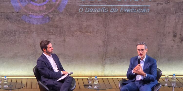 CEO da Vale detalha estratégias da empresa em evento no Rio