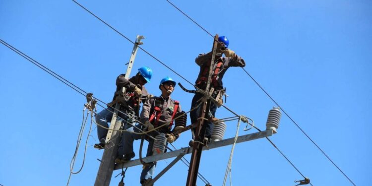 Fórum manifesta apoio ao PL dos postes e cobra celeridade na aprovação