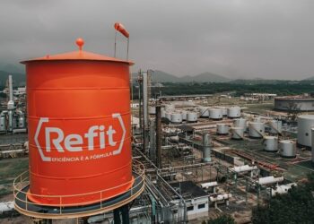 Refit tem CNPJ suspenso e inscrição estadual cassada 