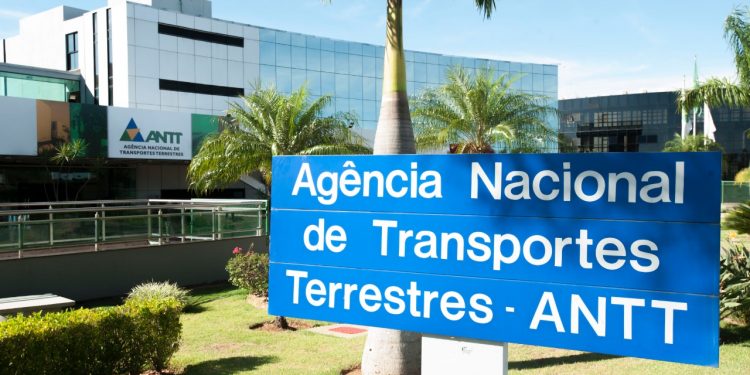 MPF cobra explicações da ANTT por suspender abertura de mercado