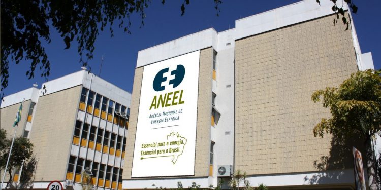 ANEEL regulamenta revogação de outorgas e rescisão de CUST para geradoras 