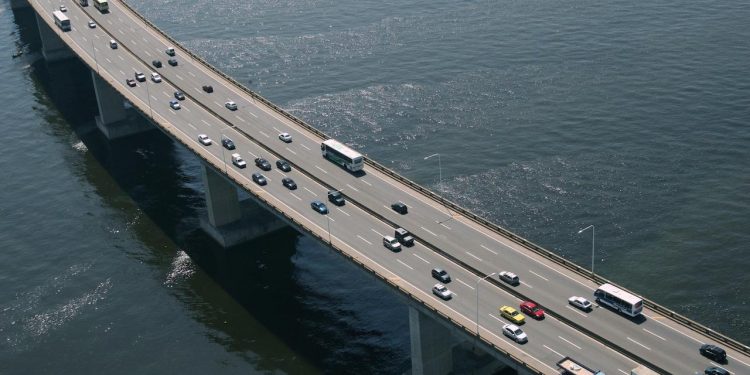 Ecovias nega risco estrutural em pilar da Ponte Rio-Niterói
